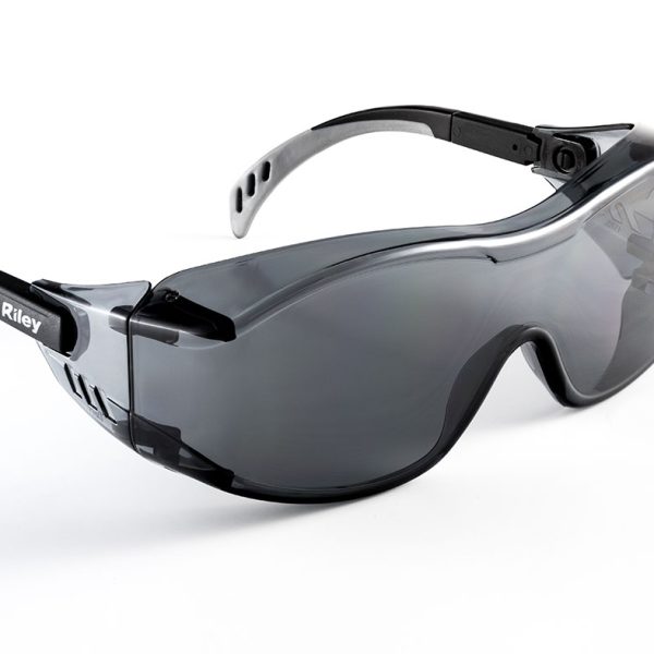 RILEY-TILLA-DG-0418-2_lo